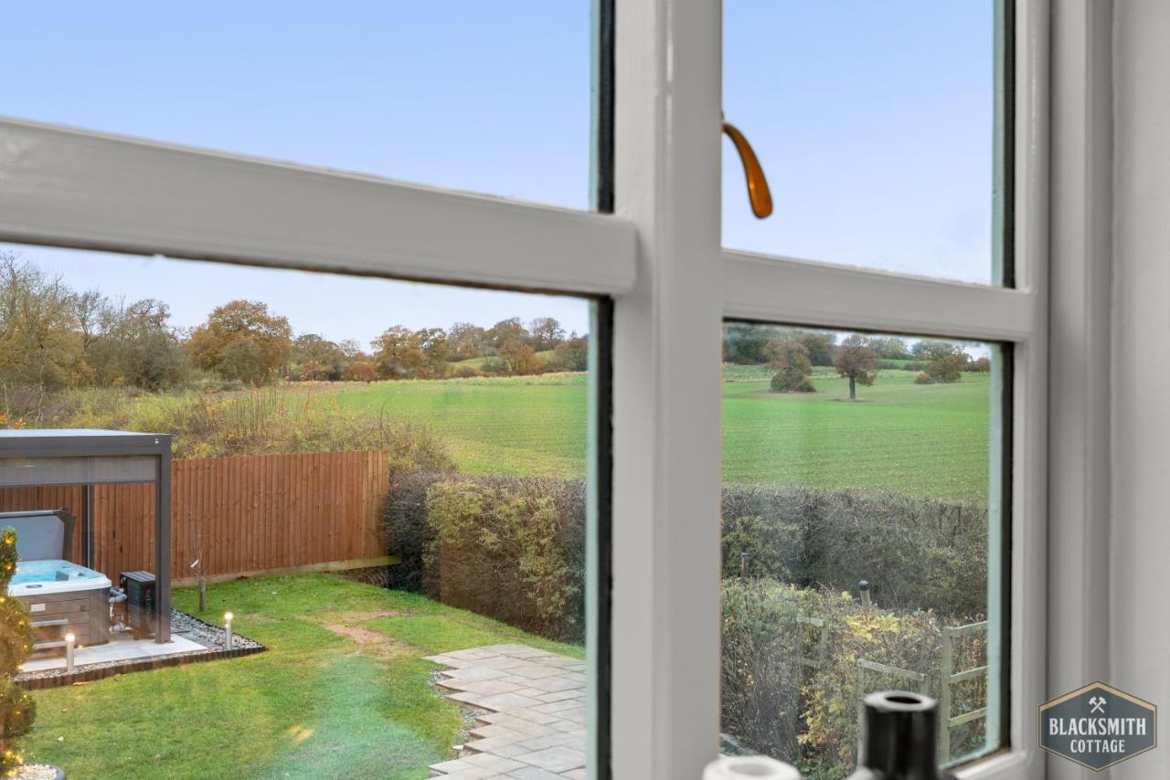 6Br Luxury Cottage, Hot Tubs, Hoar Cross, Staffordshire Newborough  エクステリア 写真
