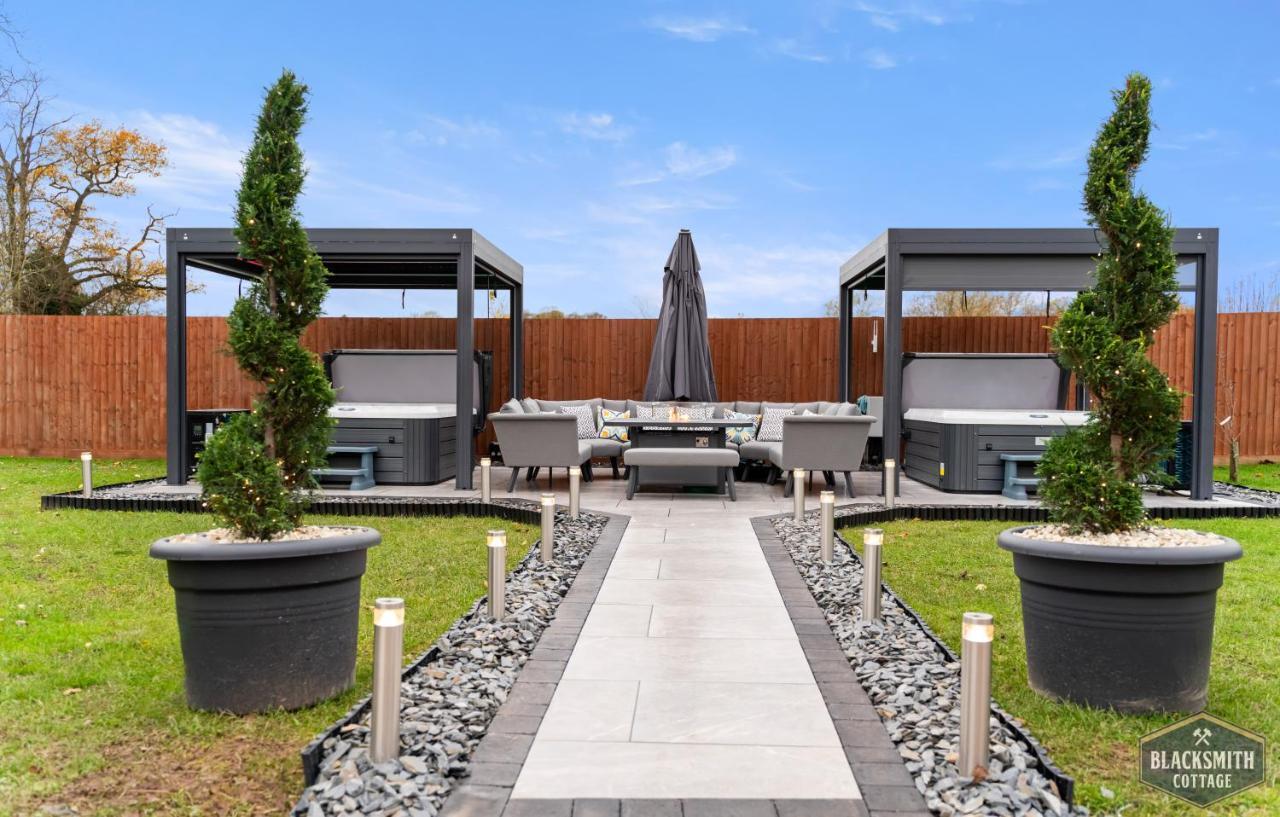 6Br Luxury Cottage, Hot Tubs, Hoar Cross, Staffordshire Newborough  エクステリア 写真