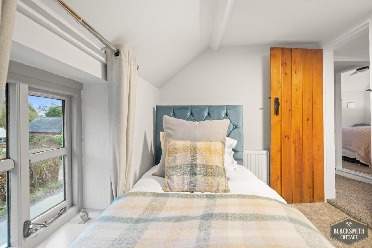 6Br Luxury Cottage, Hot Tubs, Hoar Cross, Staffordshire Newborough  エクステリア 写真