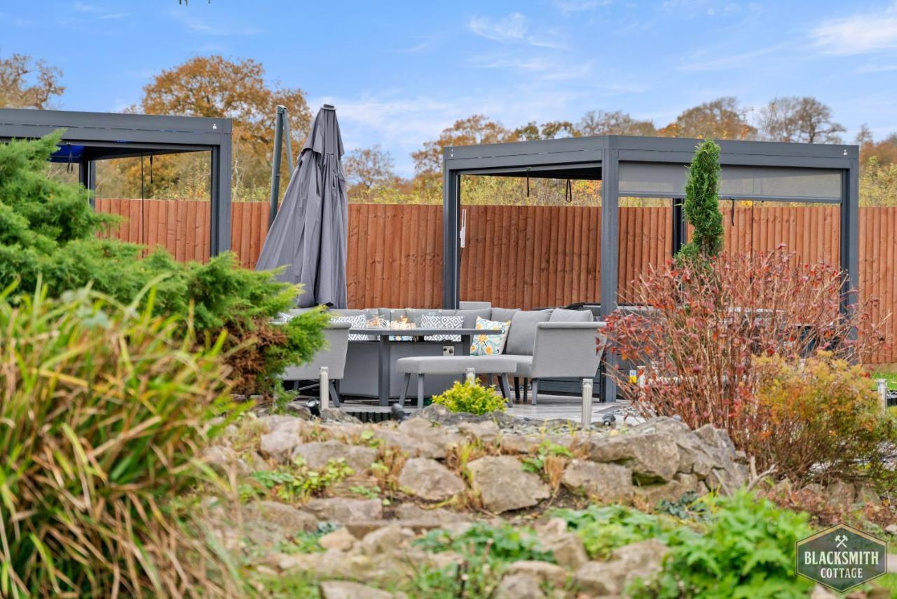 6Br Luxury Cottage, Hot Tubs, Hoar Cross, Staffordshire Newborough  エクステリア 写真